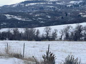 View of mountain feature