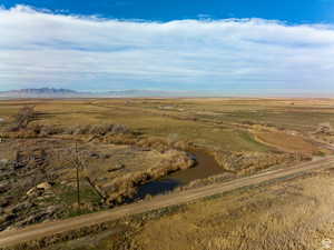 Bird's eye view with a rural view and a mountain view