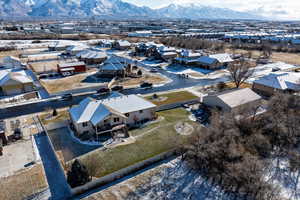 Bird's eye view featuring a mountain view