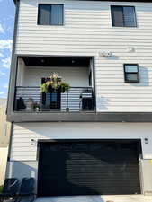 Exterior back/patio/garage