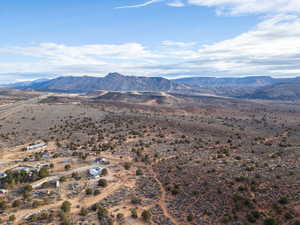 View of mountain feature