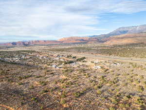 View of mountain feature