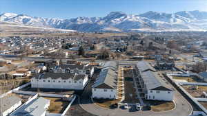 Drone / aerial view featuring a mountain view