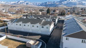 Aerial view with a mountain view