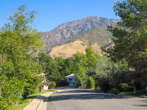 View of mountain feature