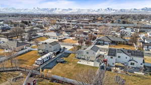 Bird's eye view with a mountain view