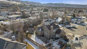 Drone / aerial view featuring a mountain view