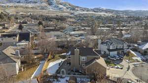 Bird's eye view featuring a mountain view