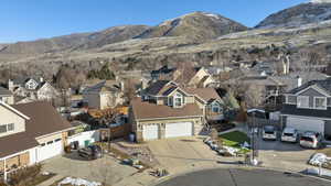 Bird's eye view featuring a mountain view