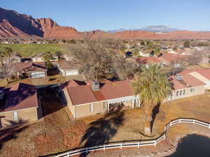 Bird's eye view with a mountain view