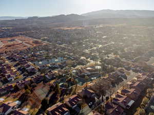 Drone / aerial view featuring a mountain view