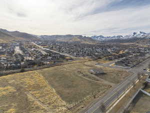 Drone / aerial view featuring a mountain view