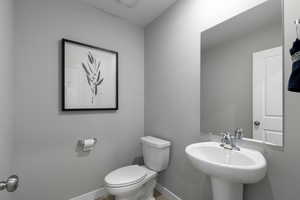 Photo 7 of 72 E FERNDELL ST #574