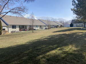 View of yard featuring a mountain view