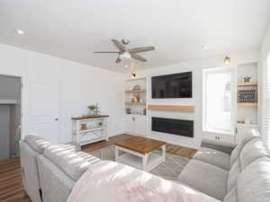 Photo 10 of 1766 E JOHNSTOWN RD #710