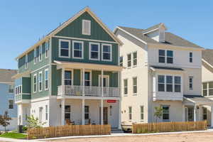 View of front of house featuring a porch