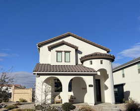 Beautiful Mediterranean Desert Color Home!