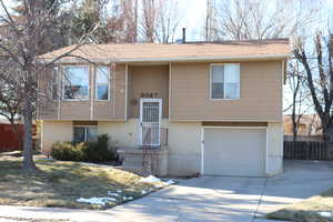 Split foyer home with a garage