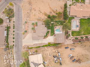 Birds eye view of property