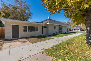 View of front of home featuring a front yard