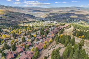 Drone / aerial view featuring a mountain view