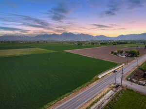 View of mountain feature