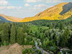 View of mountain feature