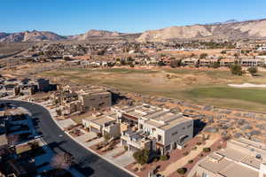 Drone / aerial view featuring a mountain view