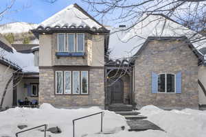 View of front of house with a mountain view