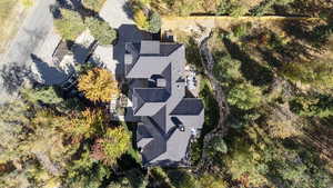 Aerial view of property and surrounding area