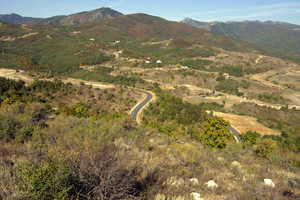 View of mountain feature