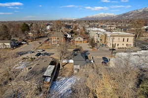 Aerial view with a mountain view