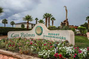 View of community / neighborhood sign at entrance to Resort