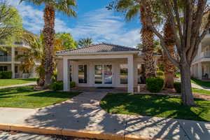 Family Pool area entrance w/gym & snacks