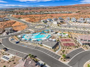 Birds eye view of property featuring a mountain view