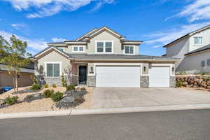 View of front of house featuring a garage