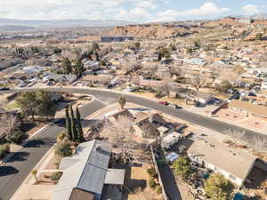 Aerial view with a mountain view