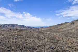 View of mountain feature