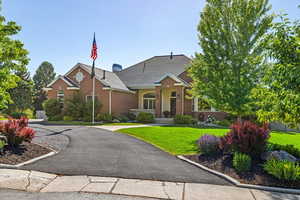 View of front of home with a front lawn