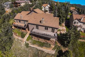 Aerial view with a mountain view