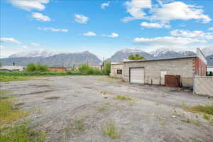 Garage with a mountain view