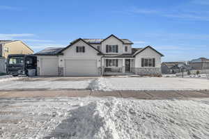 View of front facade with a garage