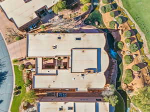 Birds eye view of property