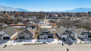 Bird's eye view featuring a mountain view