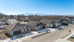 Bird's eye view featuring a mountain view