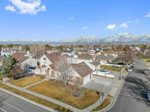 Bird's eye view with a mountain view and a residential view