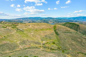 View of mountain feature