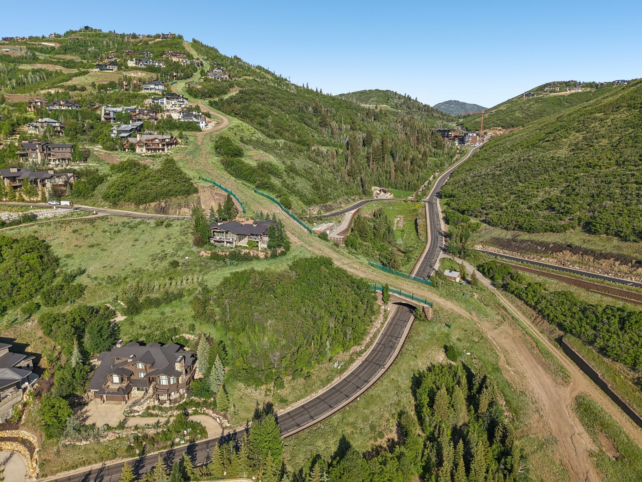 View of property location featuring a mountain backdrop