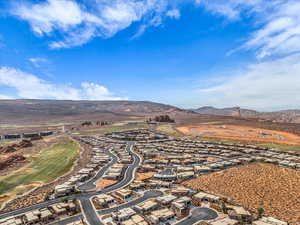 Bird's eye view with a mountain view