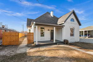 View of front of property featuring a porch